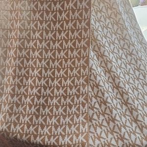 Michael Kors scarf